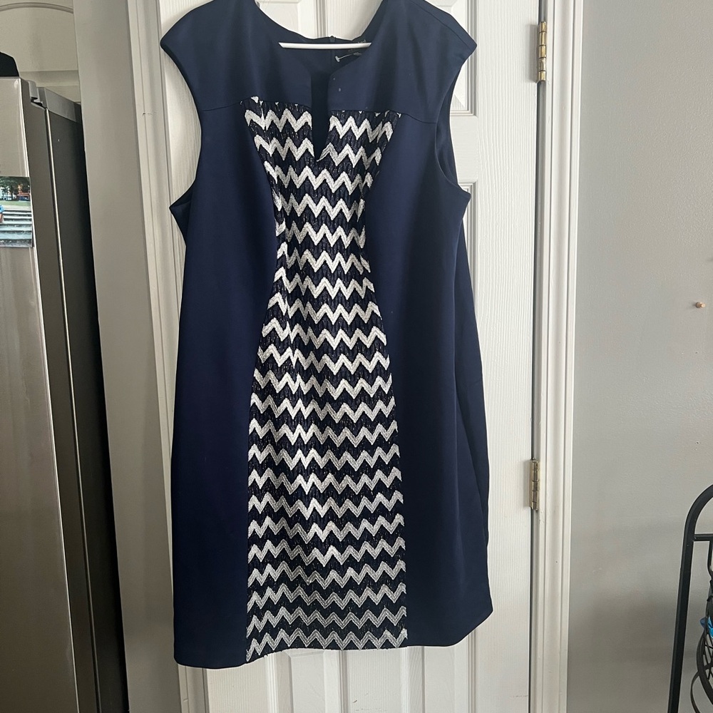 Connected Apparel Blue and White Sheath Mini Dress